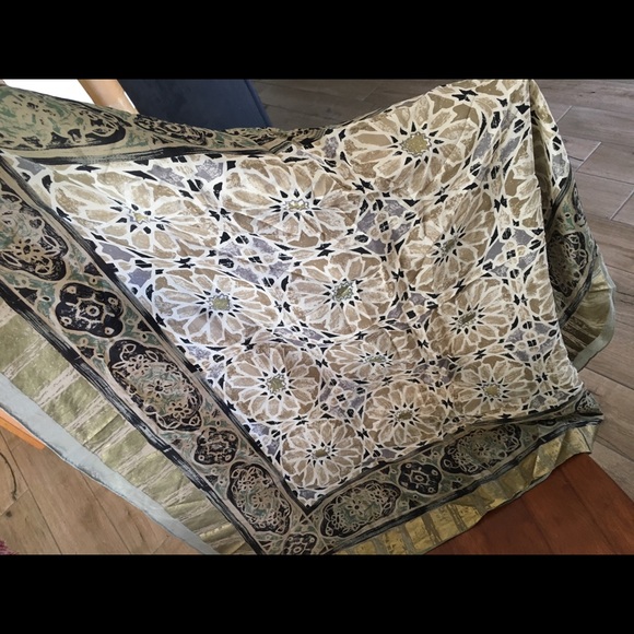Saks Fifth Avenue Vintage Silk Scarf - Picture 6 of 6